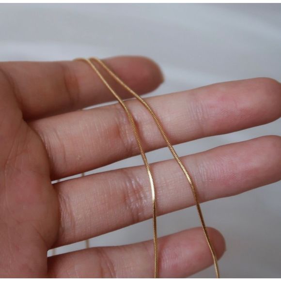 18K Gold Plated Snake 1mm Chain Herringbone Necklace - Picture 6 of 9